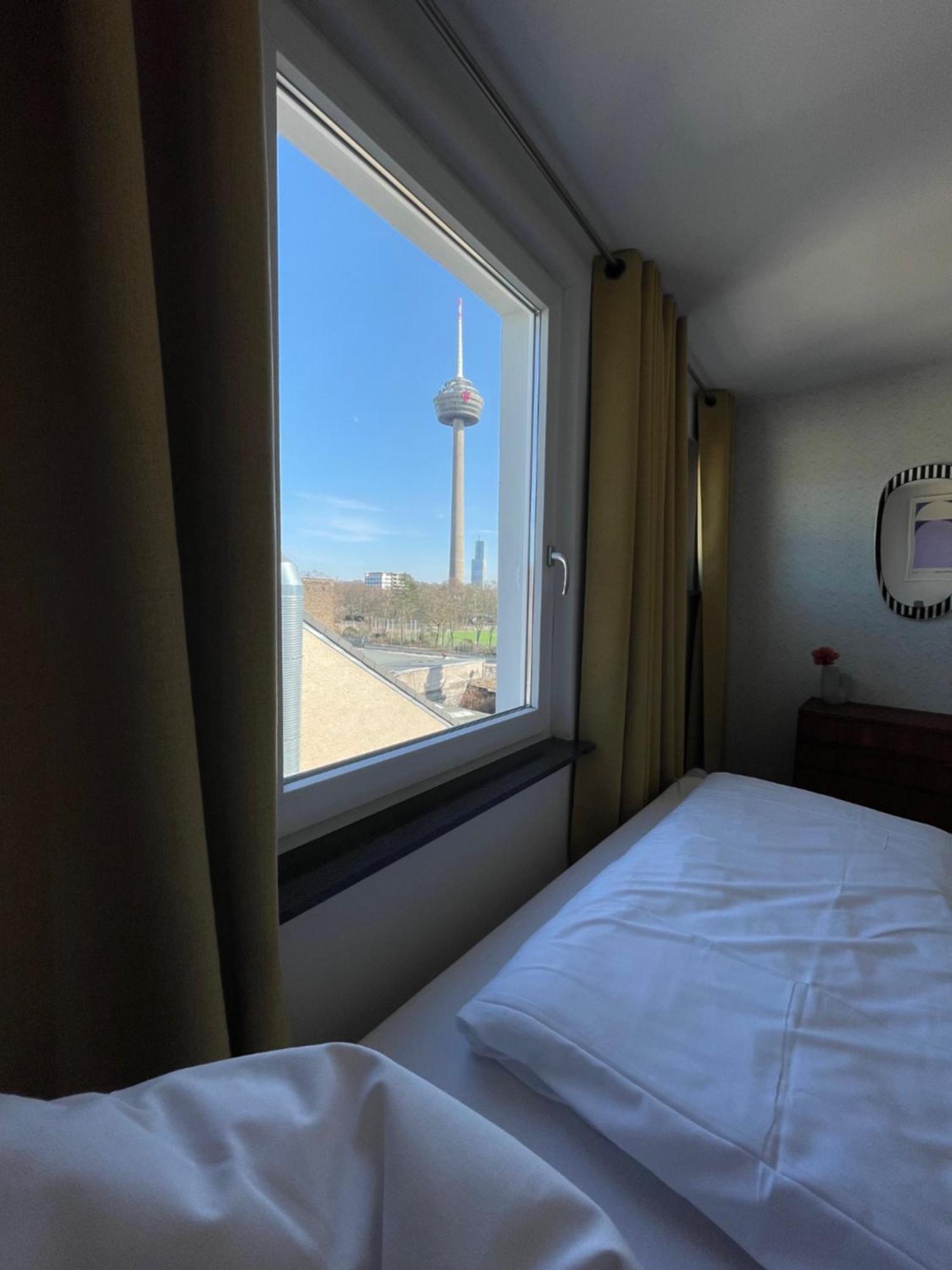 Weltempfaenger Backpacker Hostel كولونيا المظهر الخارجي الصورة