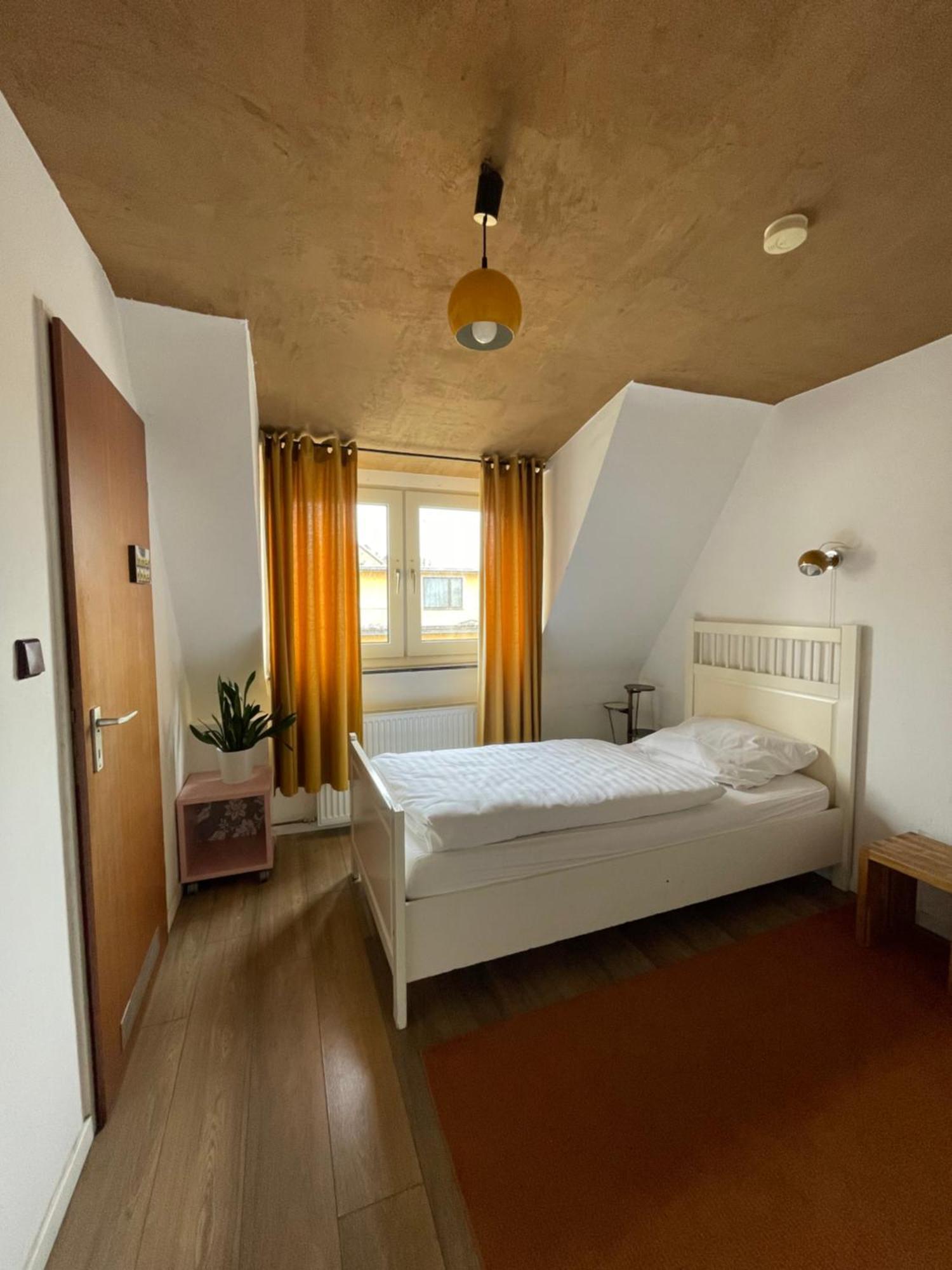 Weltempfaenger Backpacker Hostel كولونيا المظهر الخارجي الصورة